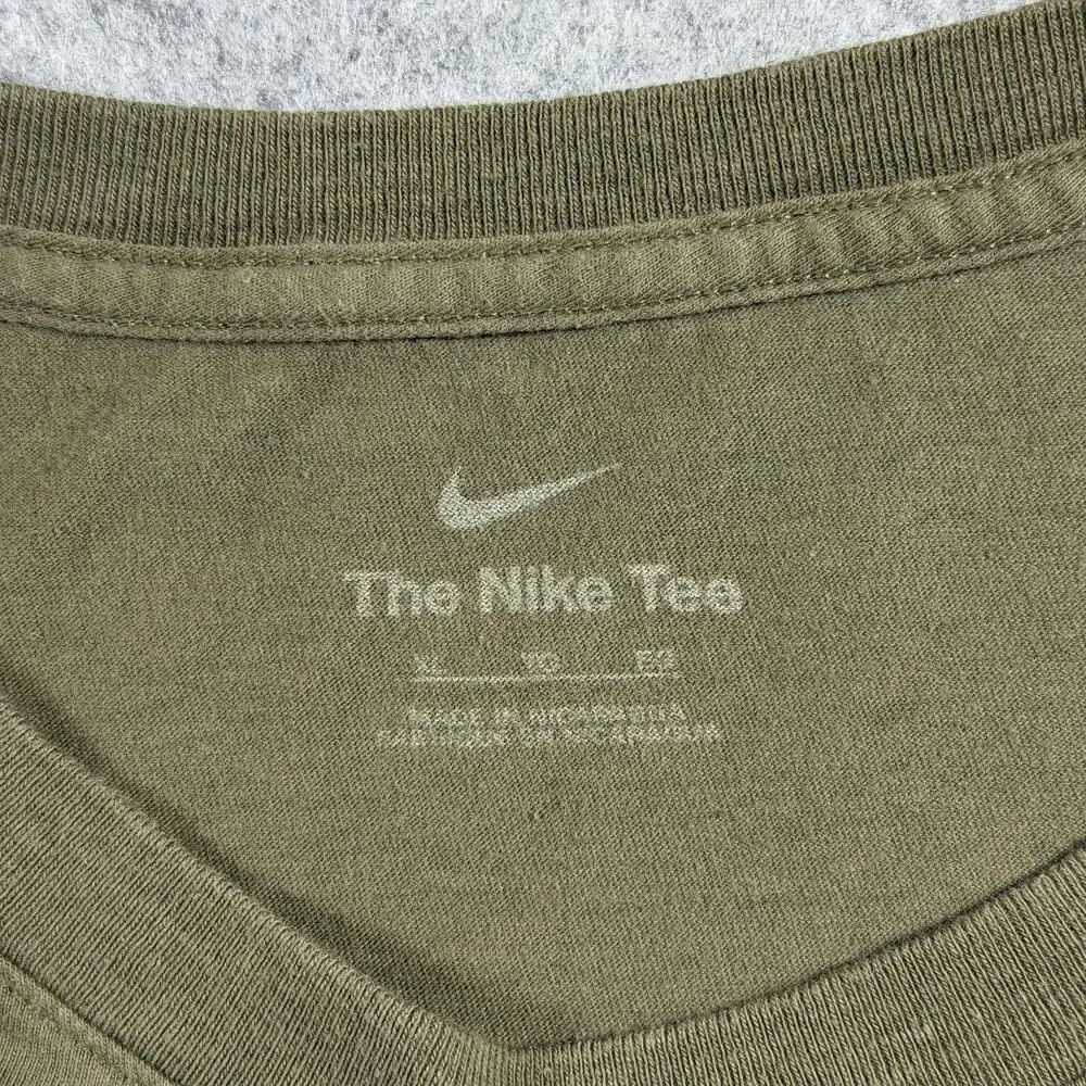 Nike Tennessee Titans Long Sleeve Shirt Mens XL Olive Salute To Army Service NFL